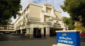 Holiday Inn Express - Sacramento Convention Center