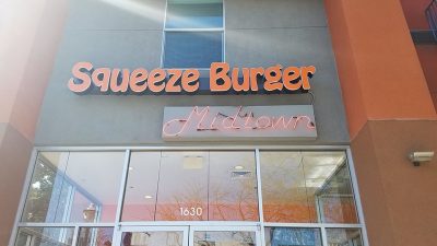 Squeeze Burgers - Midtown