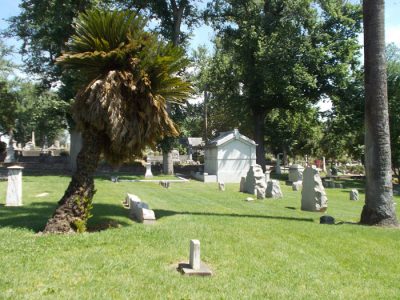 Virtual Tours of the Old Sacramento Waterfront and Historic City Cemetery
