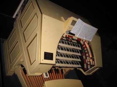 Pops at the Mighty Wurlitzer Theatre Organ