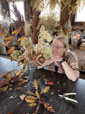 Arrange Your Own Dried Bouquet
